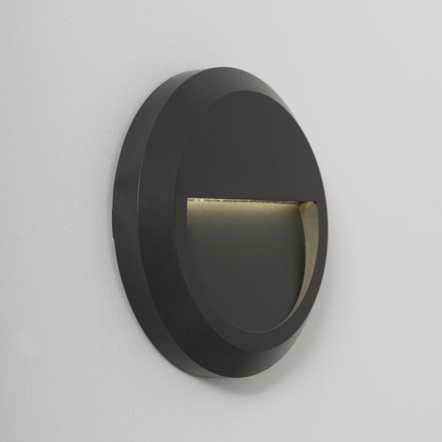 Salta 1.5w 4000K LED Round Surface Polycarbonate Bulkhead